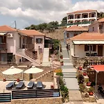 Chroma * Finikúnda