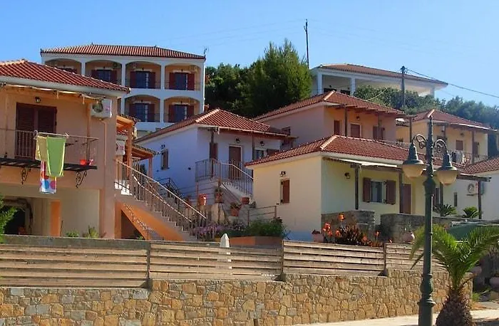 克罗玛酒店 公寓 *